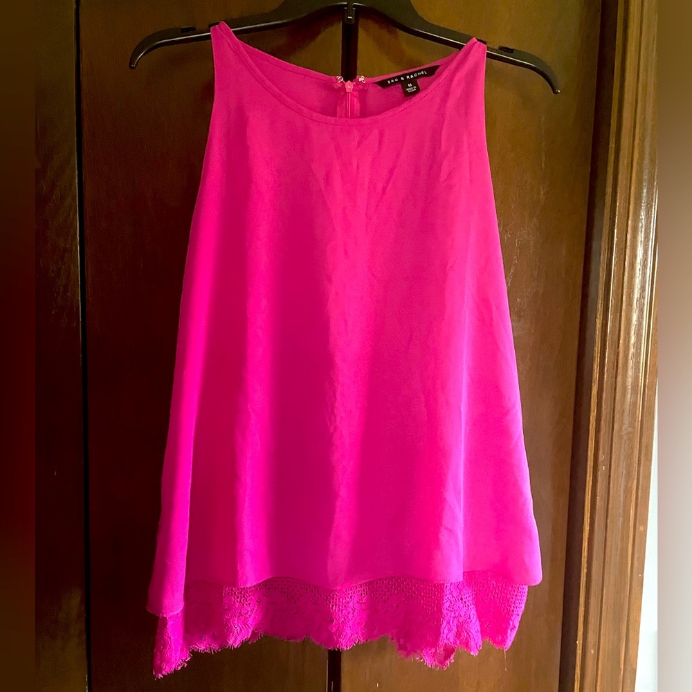 Zac and Rachel size M